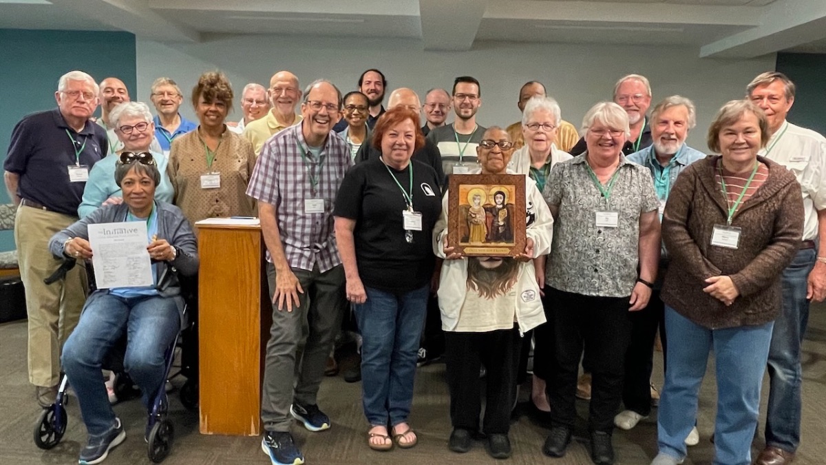 37c510a4-25d9-7633-8e97-ea584e061d9f-2